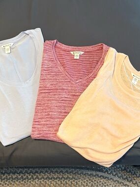 Athleta Short Sleeve V-Neck, scoop neck and sleeveless crewneck tee lot
